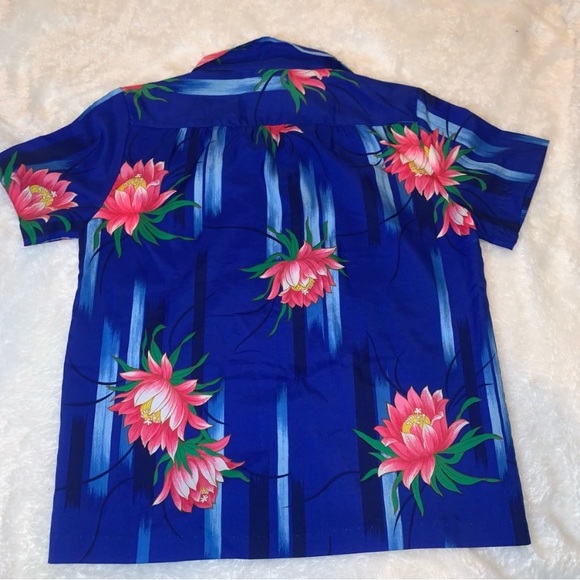 Hilo Hattie Floral Print Shirt - Picture 8 of 9